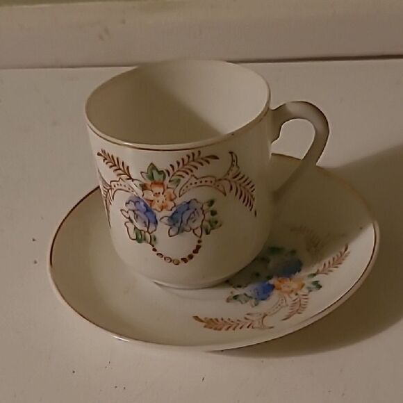 Japanese Mini Teacup - Picture 1 of 8